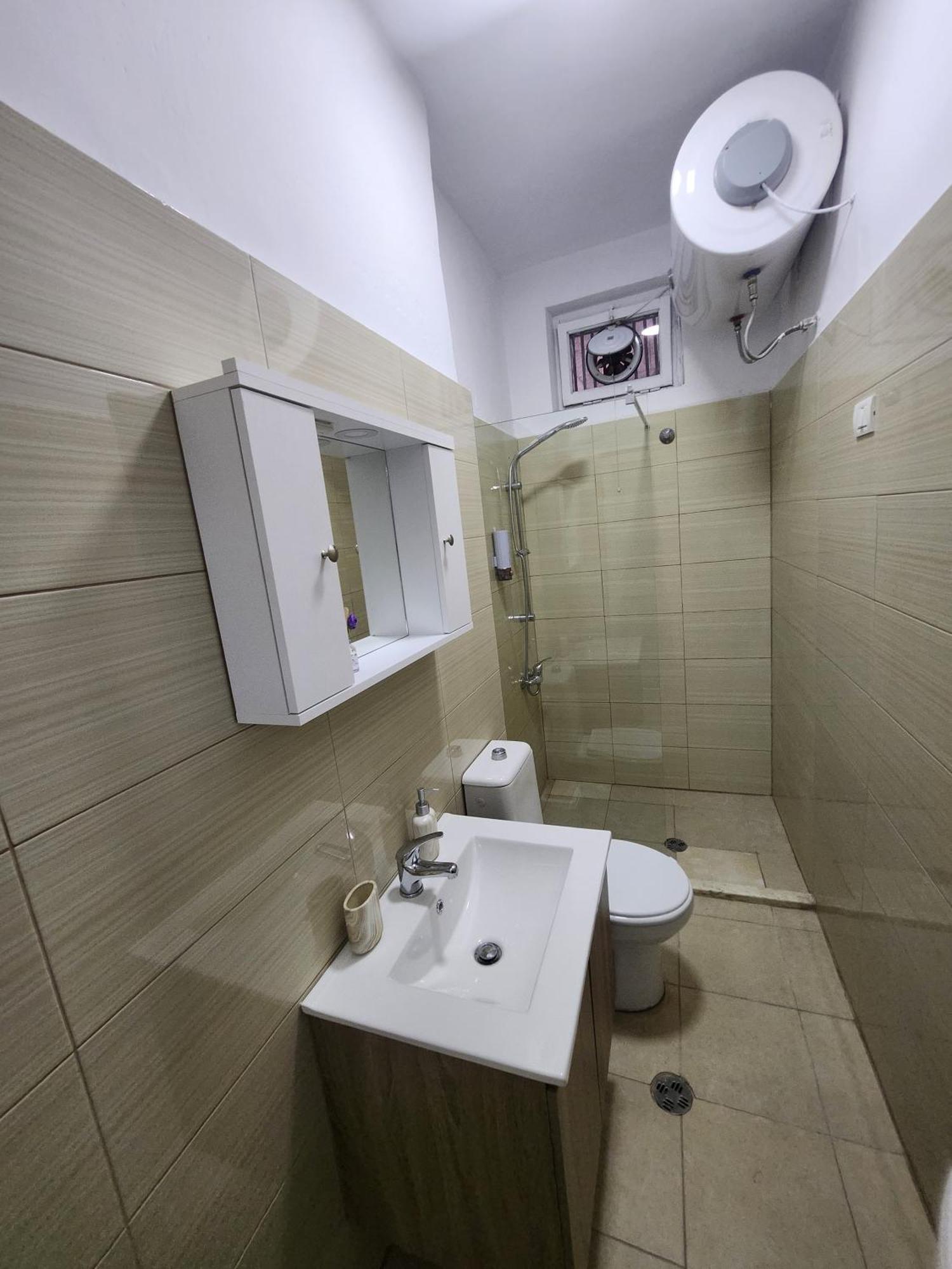 Nevi Apartment Tirana Zewnętrze zdjęcie